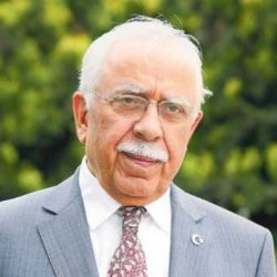 Eski Devlet Bakanı Somuncuoğlu hayatını kaybetti