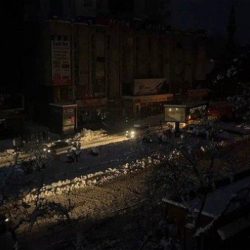 Isparta'ya kar yağdı, elektrikler yine kesildi