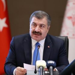 Koca: Salgın, toplumsal hayatı tehdit eden bir olay olmaktan önemli ölçüde çıktı