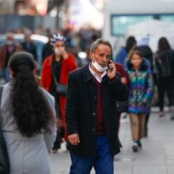 Prof. Yavuz: Salgın çok da kontrol atlında değil, önlemleri kaldırmak mantıklı gelmiyor