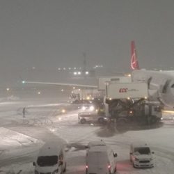 THY, İstanbul'da beklenen kar yağışı nedeniyle 57 seferini iptal etti